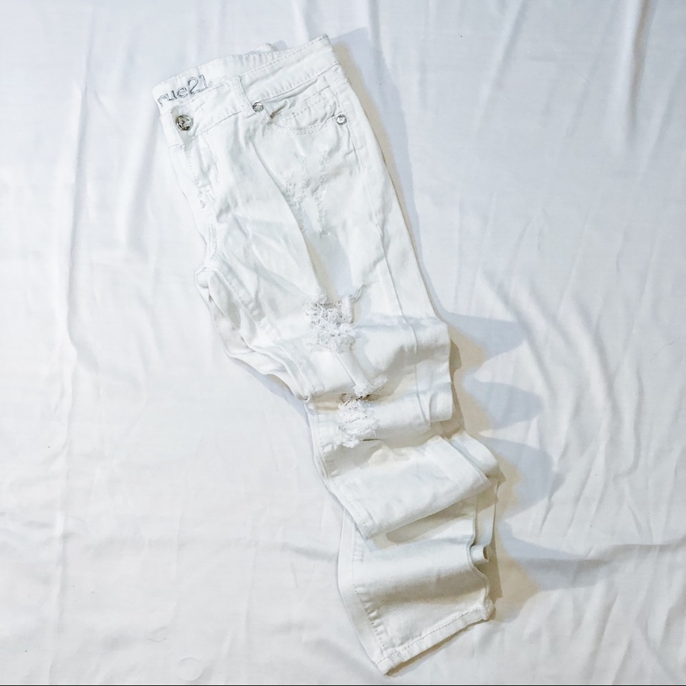 Rue 21 White Distressed Denim Jeans - Picture 4 of 9